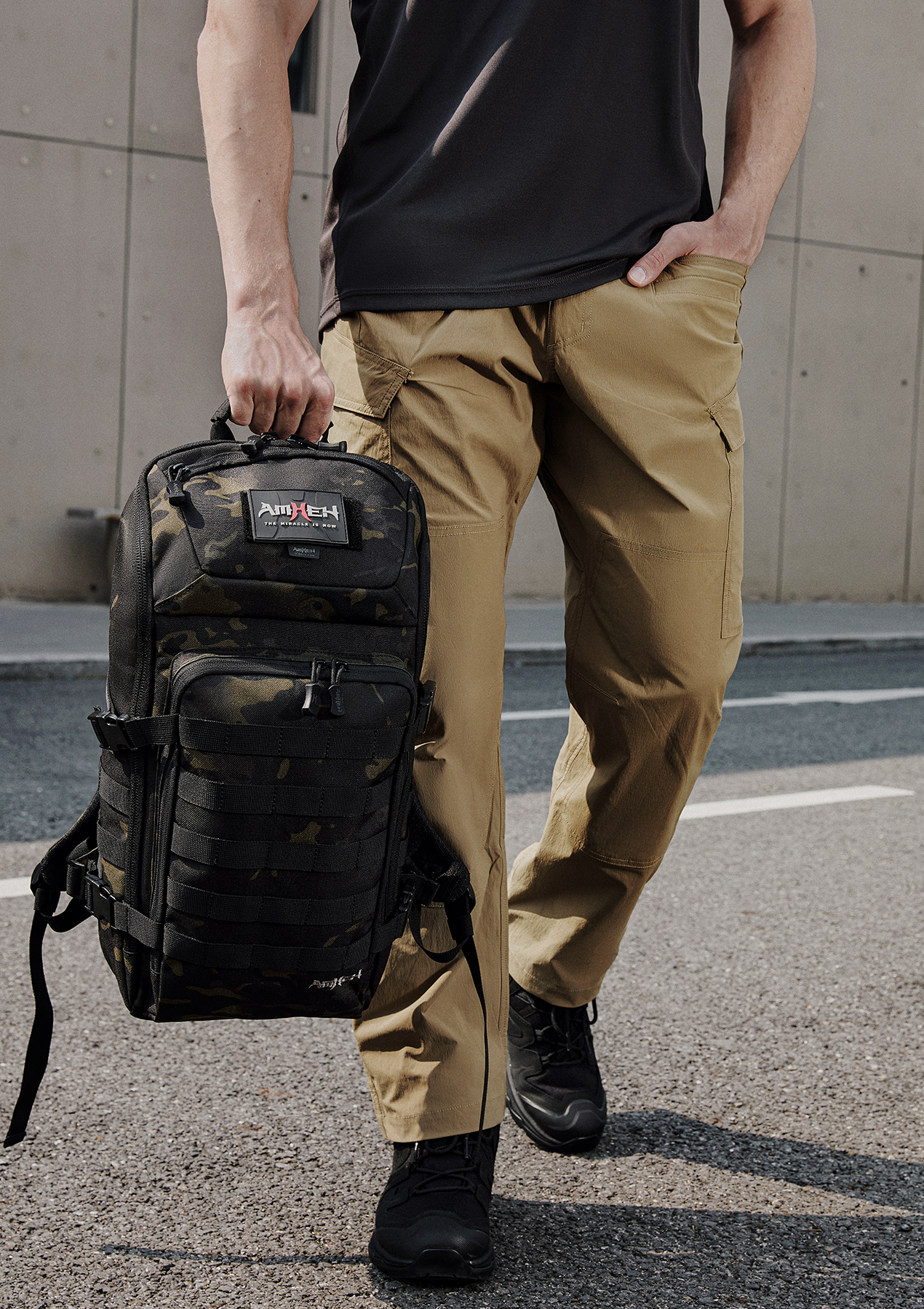 SLIM TACTICAL BACKPACK-S03